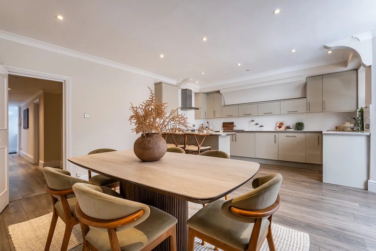 2 bed flat for sale — Randolph Avenue, London, W9