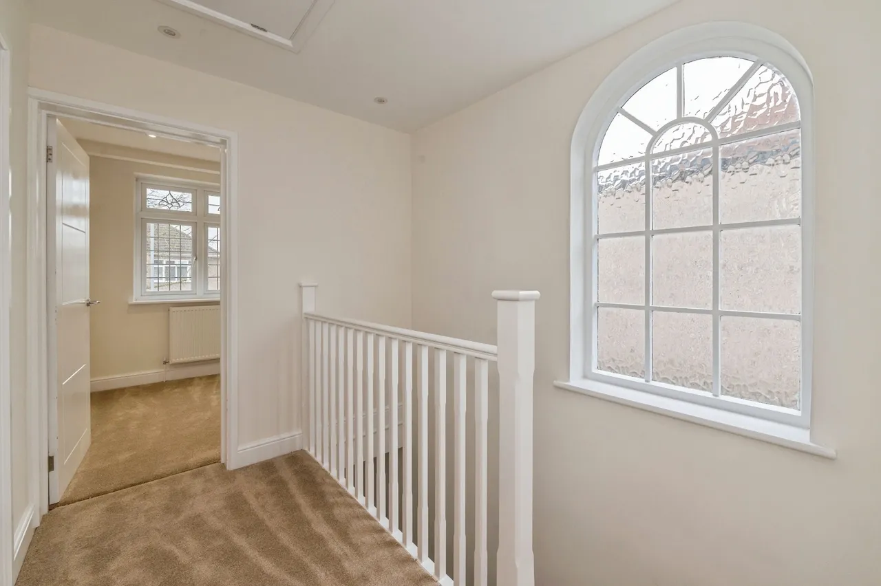 Orchard Avenue, Rainham, RM13, photo 8