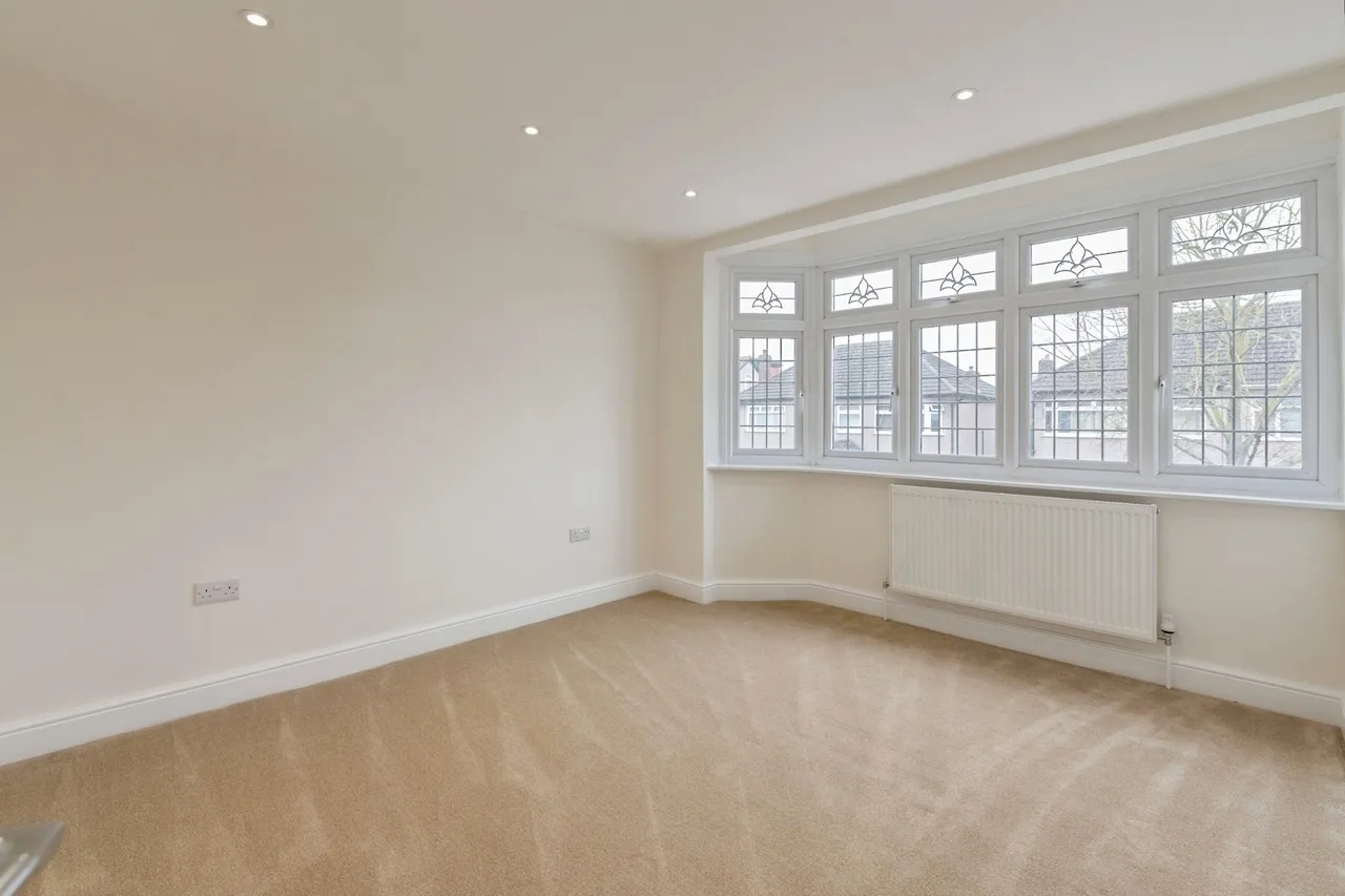 Orchard Avenue, Rainham, RM13, photo 19
