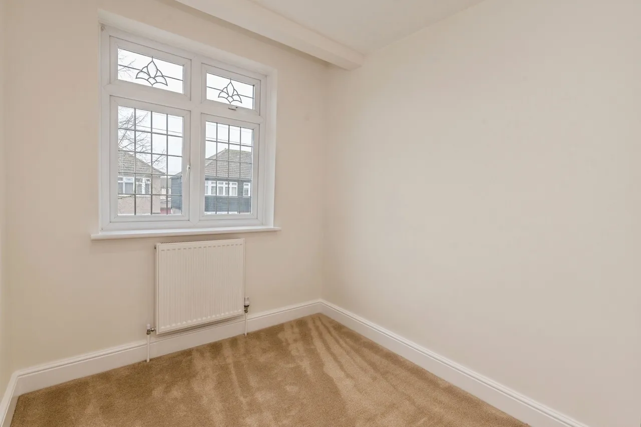 Orchard Avenue, Rainham, RM13, photo 12
