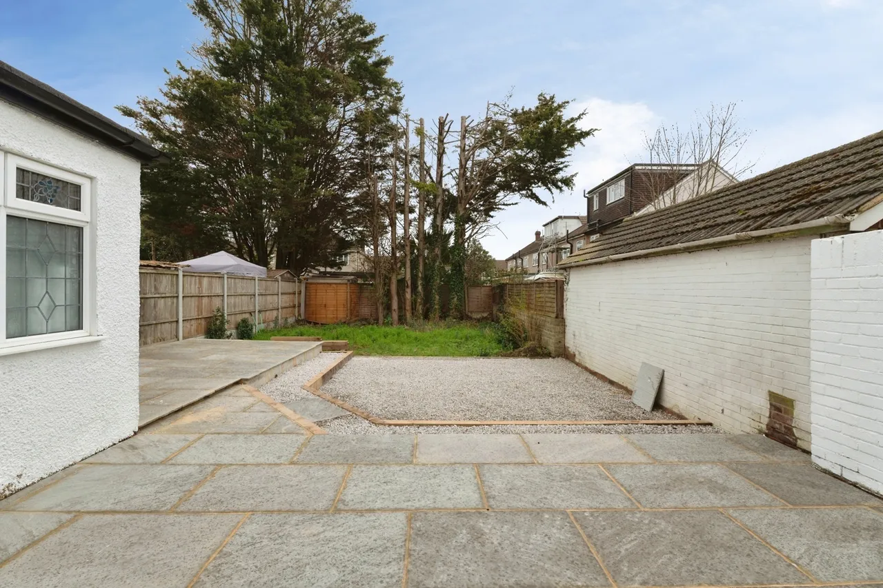 Orchard Avenue, Rainham, RM13, photo 20