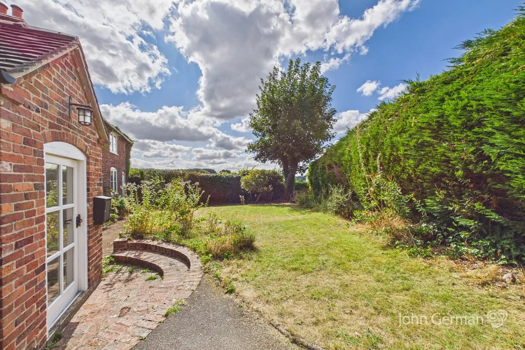 Hall Lane, Middle Mayfield, photo 11
