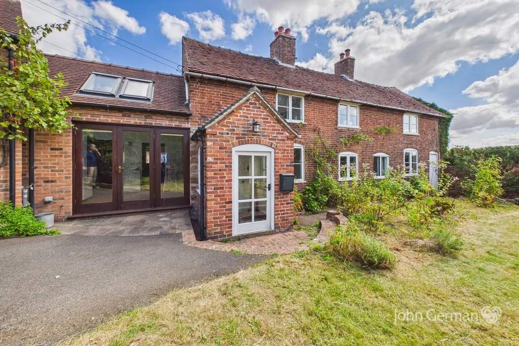 Hall Lane, Middle Mayfield, photo 4