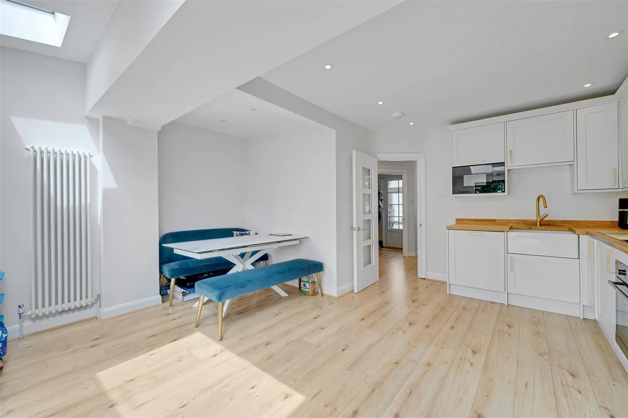 Mill Road, Twickenham, TW2, photo 9