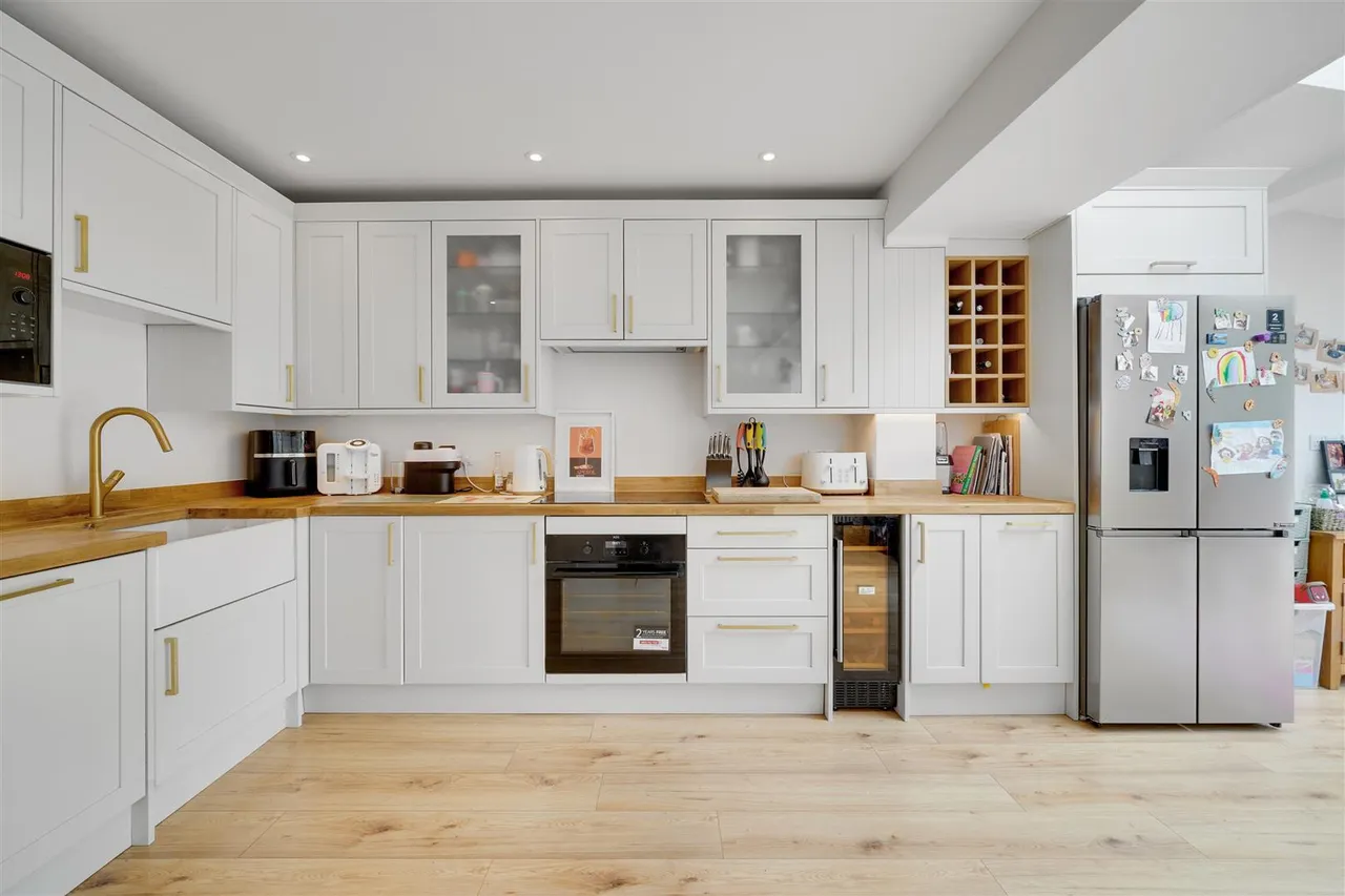 Mill Road, Twickenham, TW2, photo 3