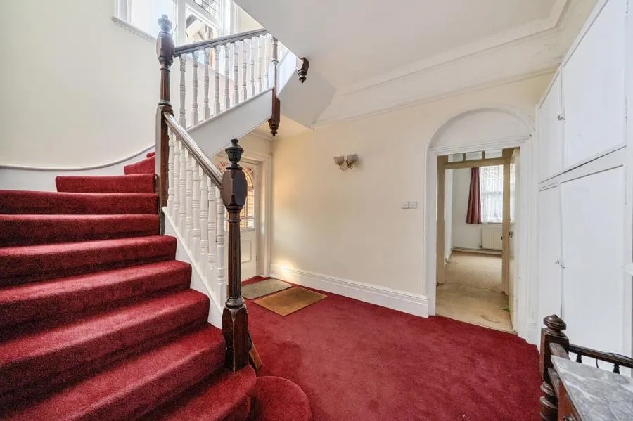 Crescent Road, Kingston upon Thames, KT2, photo 2