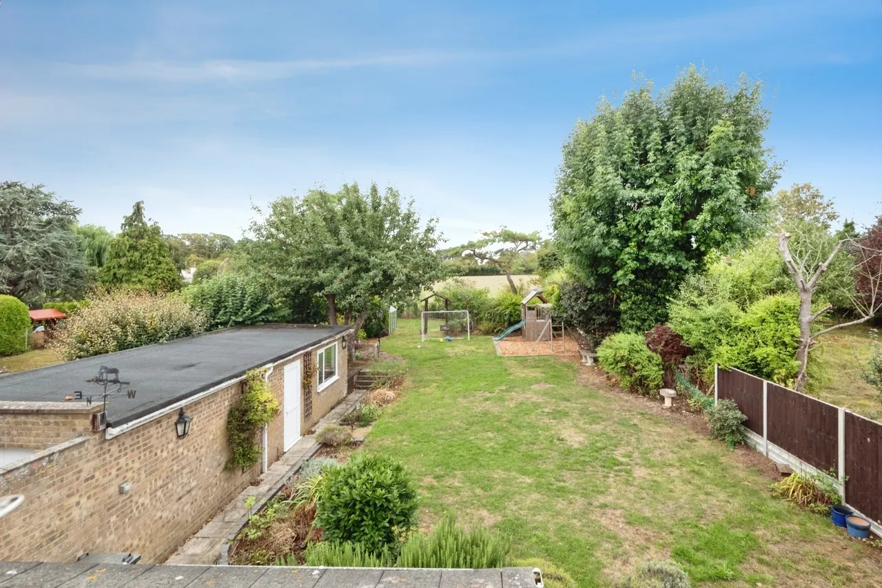 Mansel Close, Cosgrove, MK19, photo 18