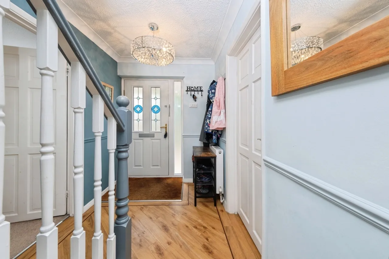 Mansel Close, Cosgrove, MK19, photo 15