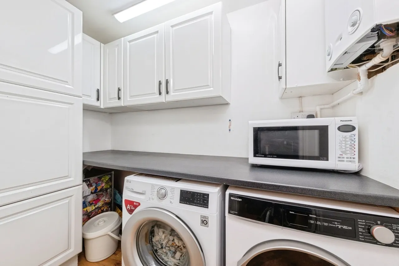 Mansel Close, Cosgrove, MK19, photo 8