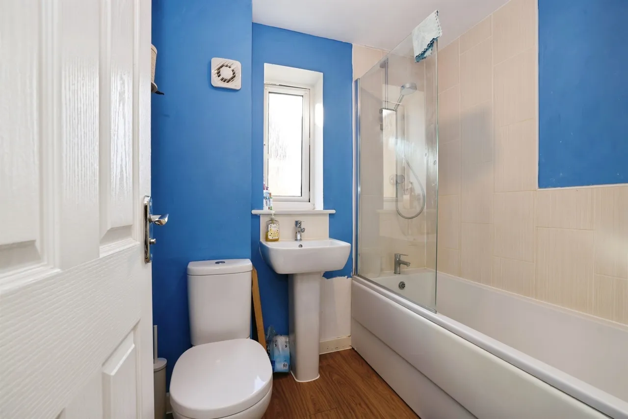 Ramsay Road, Calne, SN11, photo 12