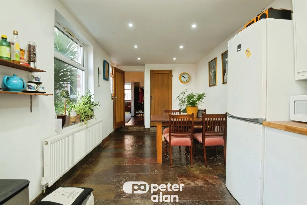 Seymour Street, Cardiff, CF24, photo 4