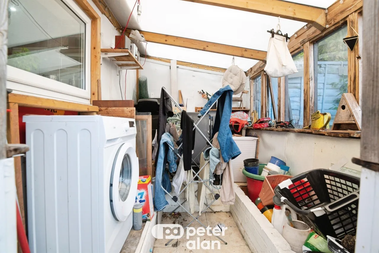 Seymour Street, Cardiff, CF24, photo 10