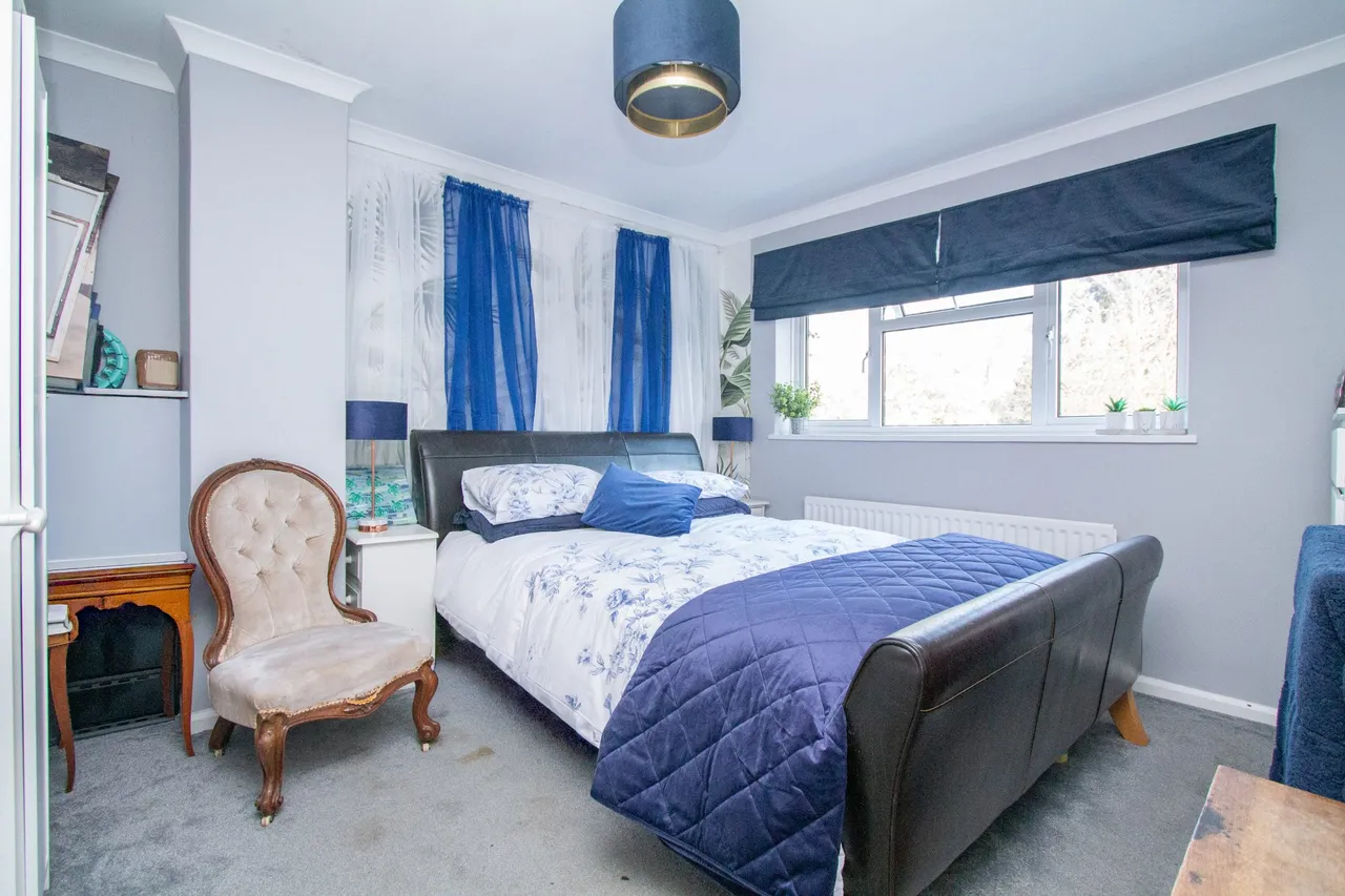 Wickham Close, Church Crookham, Fleet, GU52 6NU, photo 7