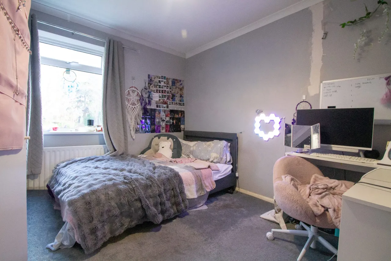 Wickham Close, Church Crookham, Fleet, GU52 6NU, photo 8