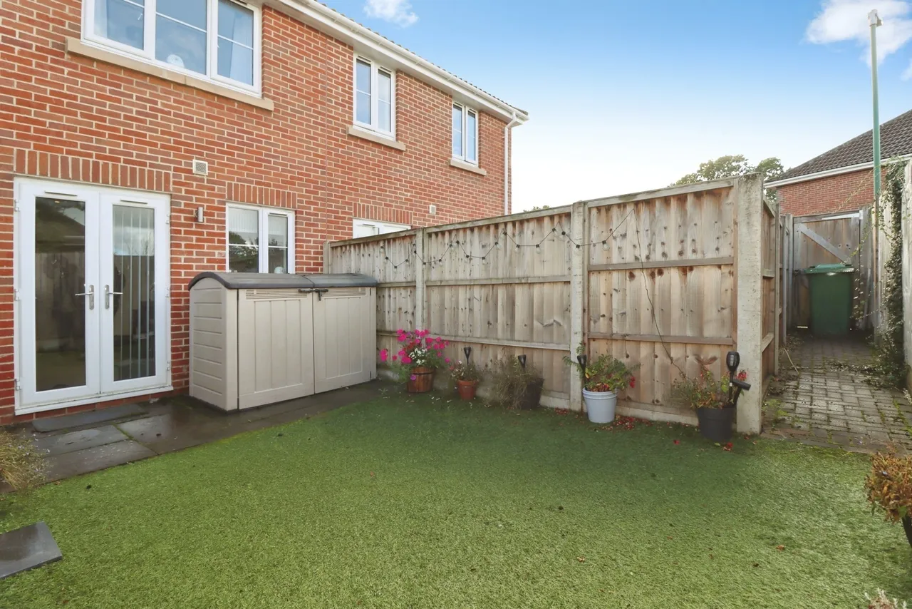 Hill Close, Emersons Green, BS16, photo 5