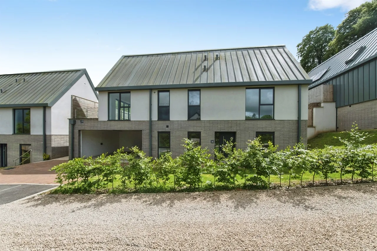 Elizabeth Penton Way, Bampton, EX16, photo 14