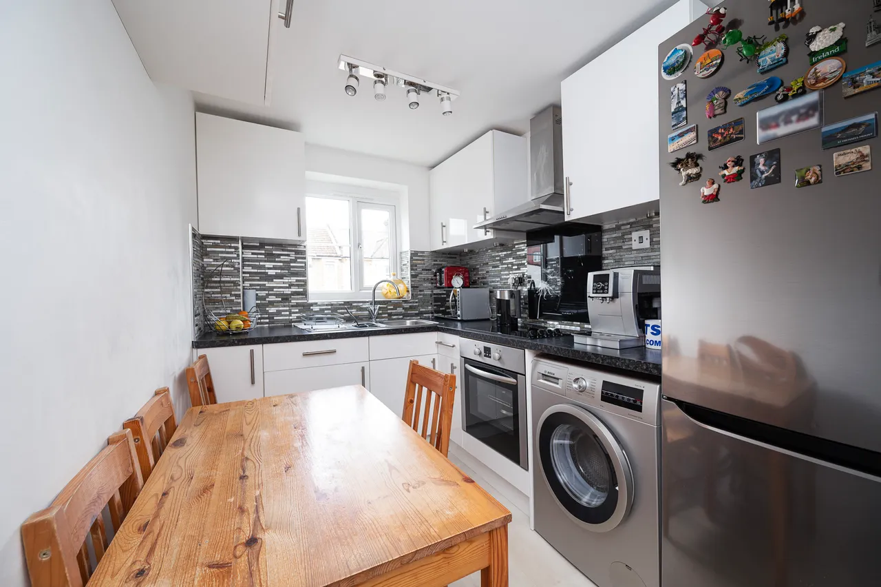 25 Mill Court, Ruckholt Road, London, photo 4