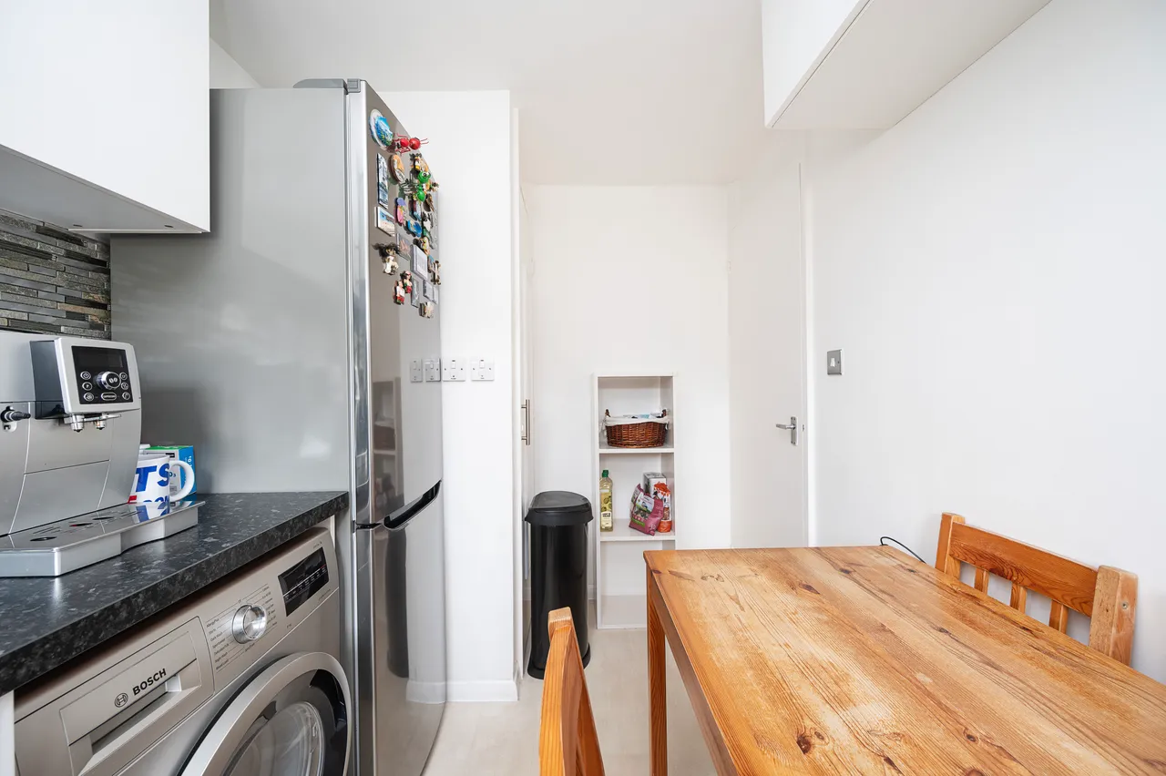 25 Mill Court, Ruckholt Road, London, photo 9