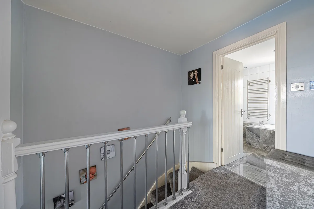 Romford, RM5, photo 9