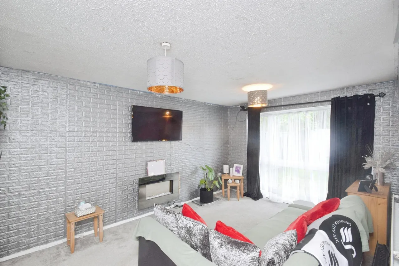 Heol Gruffydd, Swansea, SA5, photo 6