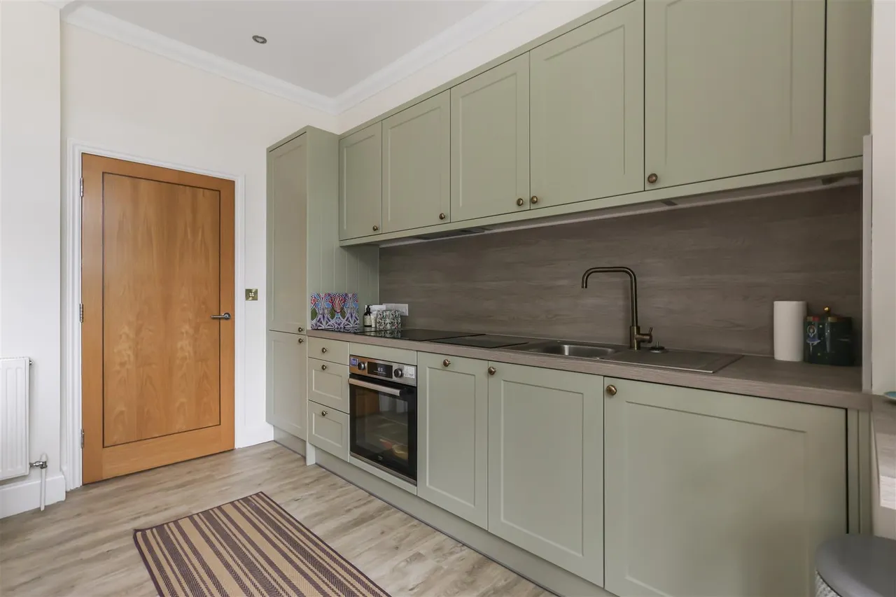 Gravel Hill, Wimborne, BH21, photo 13