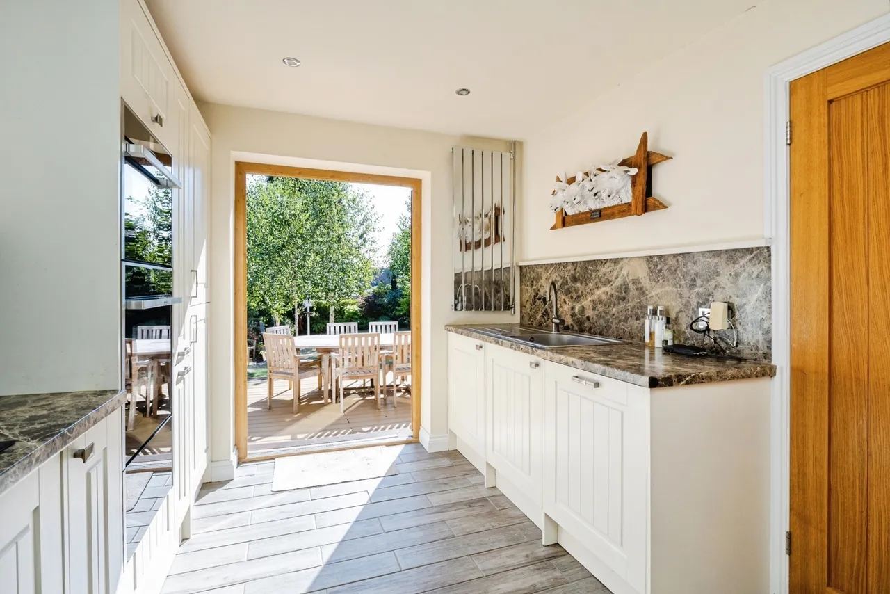 Rother View, Burwash, TN19, photo 10