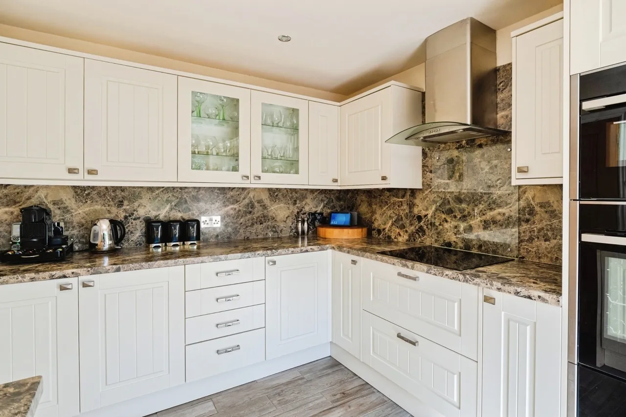 Rother View, Burwash, TN19, photo 11