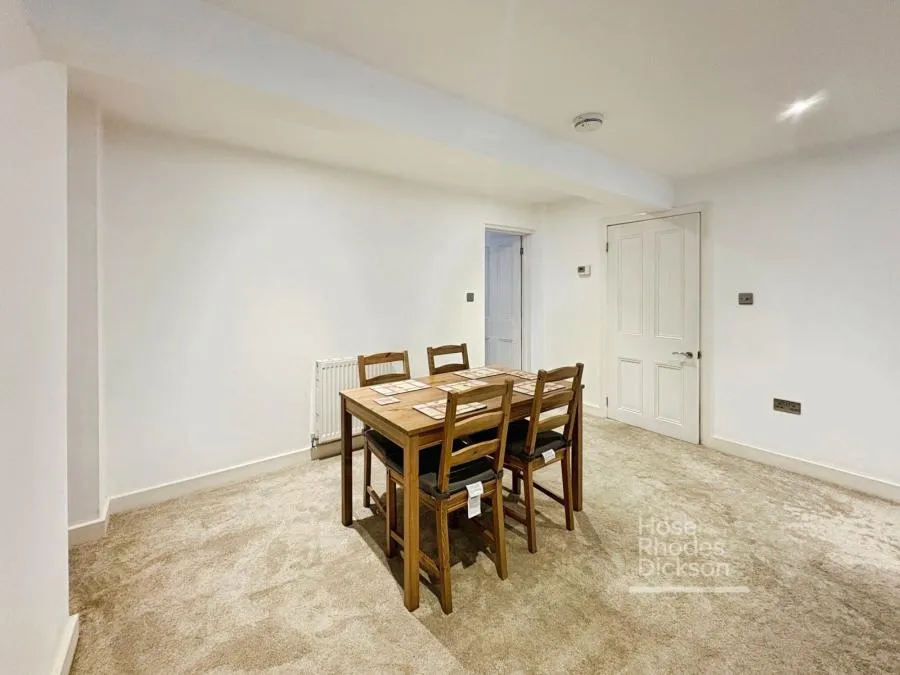 Wood Street, Ryde, PO33, photo 6