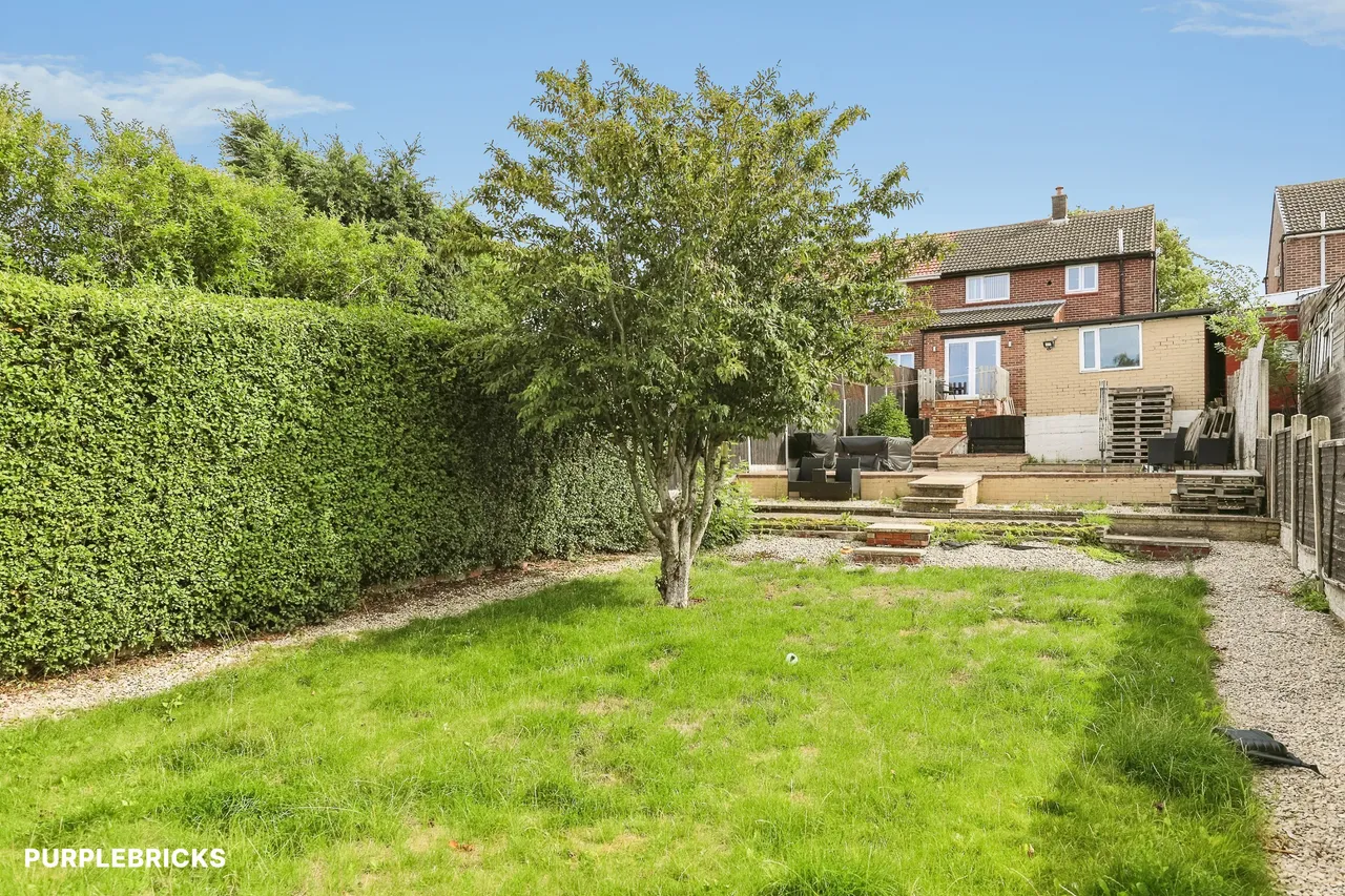 Carlton Road, Barnsley, S71, photo 3