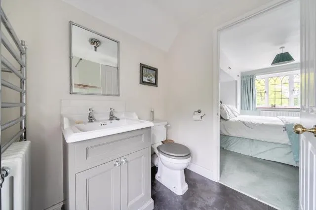 Ashford Hill Road, Thatcham, RG19, photo 16