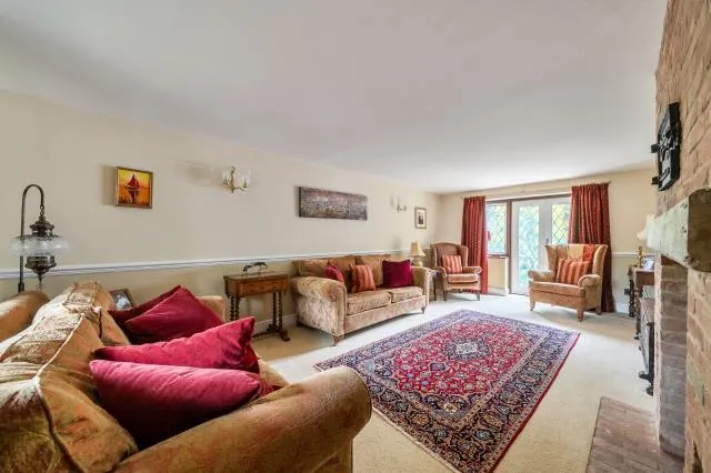 Ashford Hill Road, Thatcham, RG19, photo 20