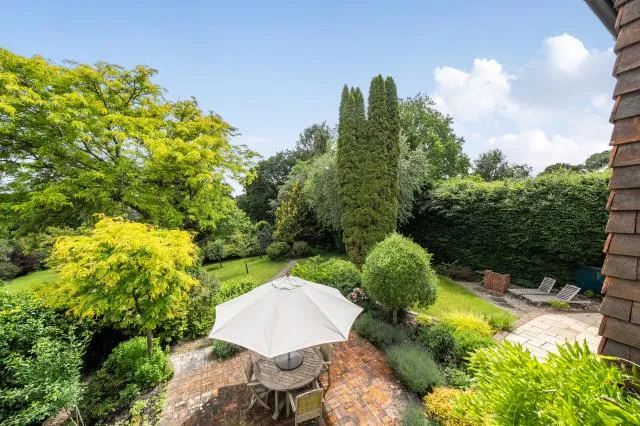 Ashford Hill Road, Thatcham, RG19, photo 25