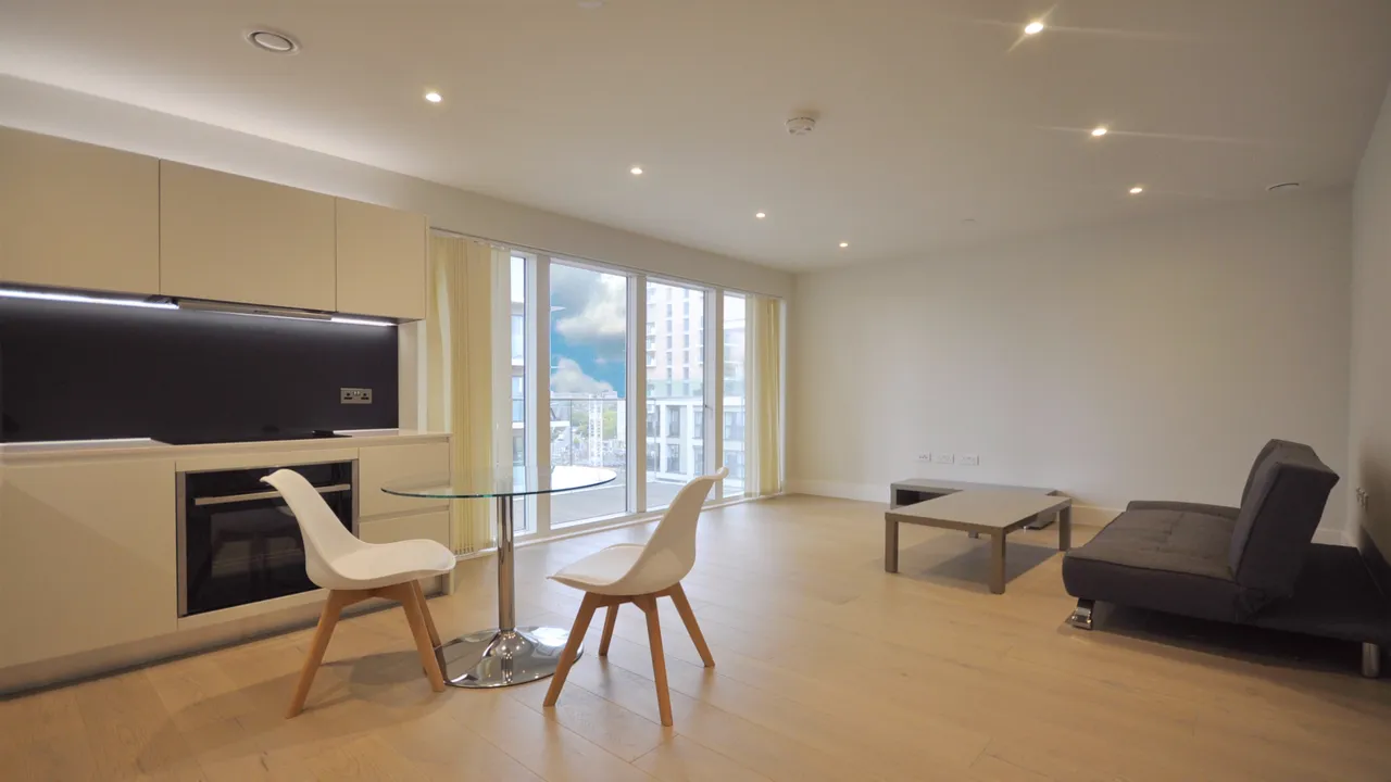 1 bed flat to rent — Kidbrooke Park Road, London, SE3 9FZ