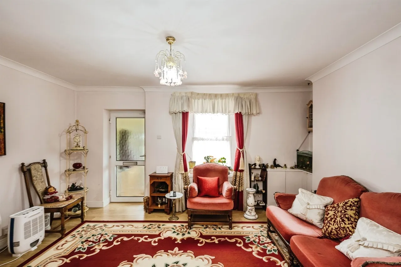 Trallwn Road, Swansea, SA7, photo 8