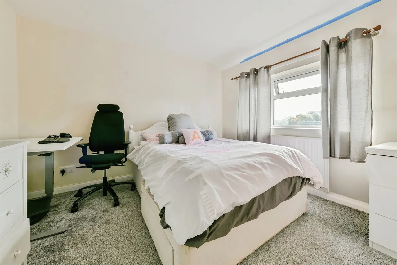 Furzedown, Stevenage, SG2, photo 10