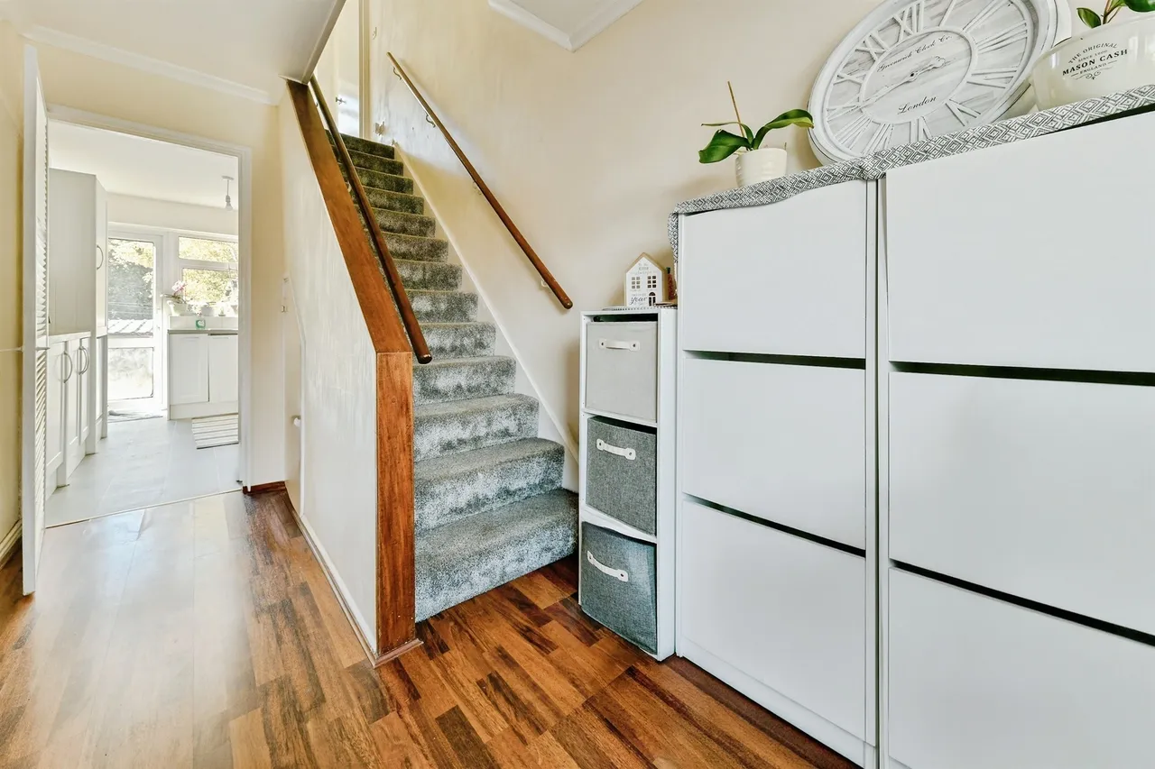 Furzedown, Stevenage, SG2, photo 13