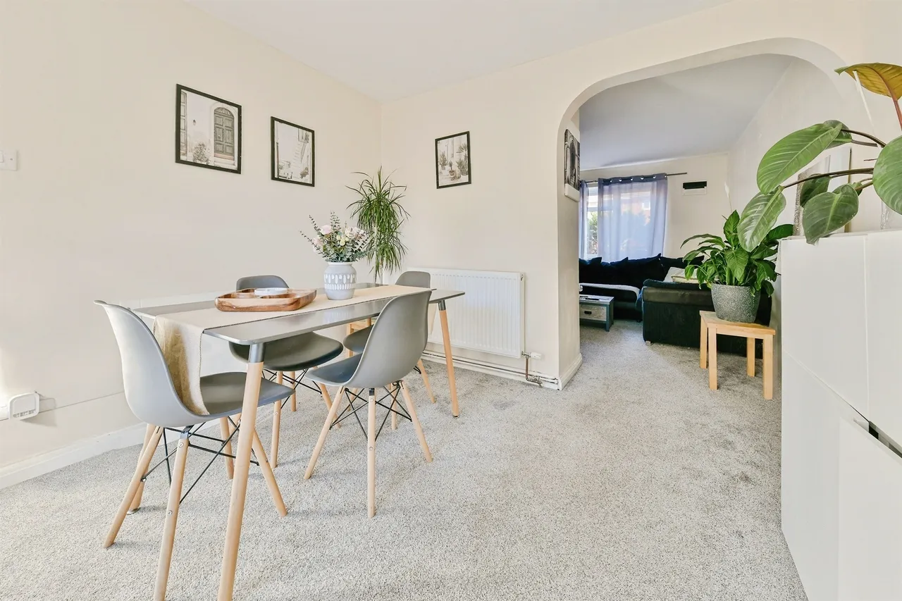 Furzedown, Stevenage, SG2, photo 12