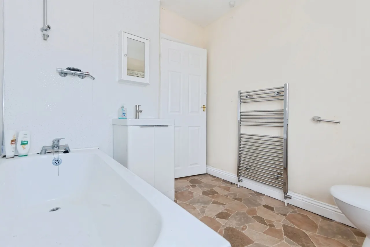 Holcombe Road, Birmingham, West Midlands, B11, photo 23