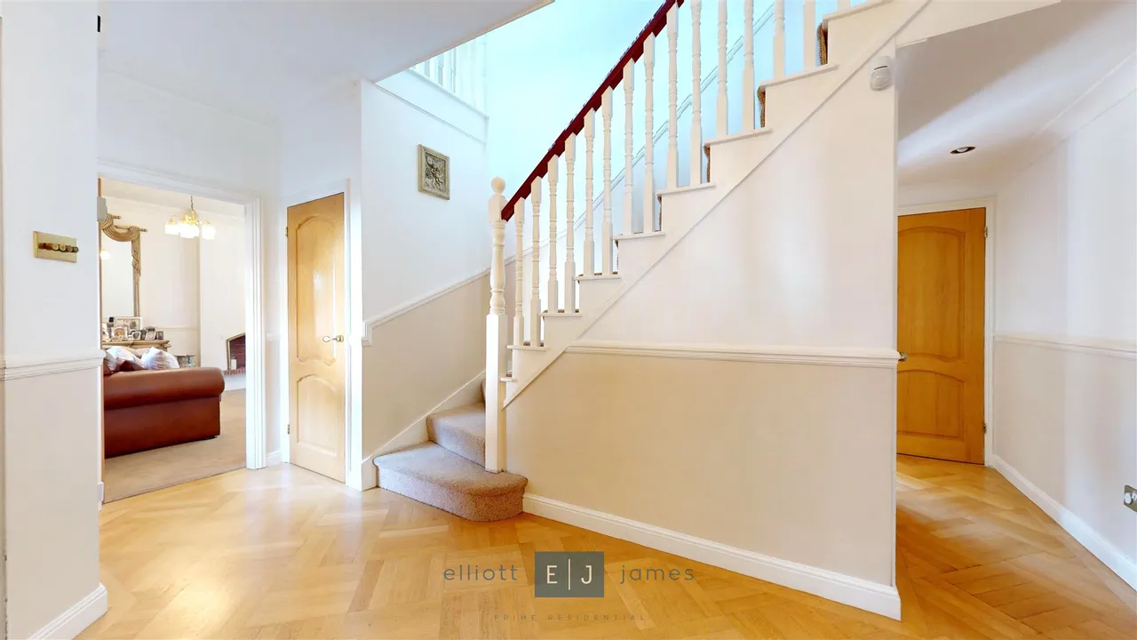 Meadow Way, Chigwell, IG7, photo 5