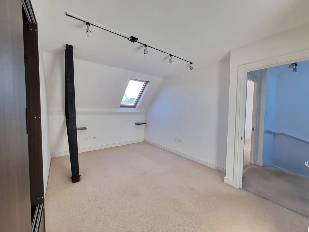Huntingdon Wing, Kingsley Avenue, Fairfield Hall, Stotfold, SG5, photo 10