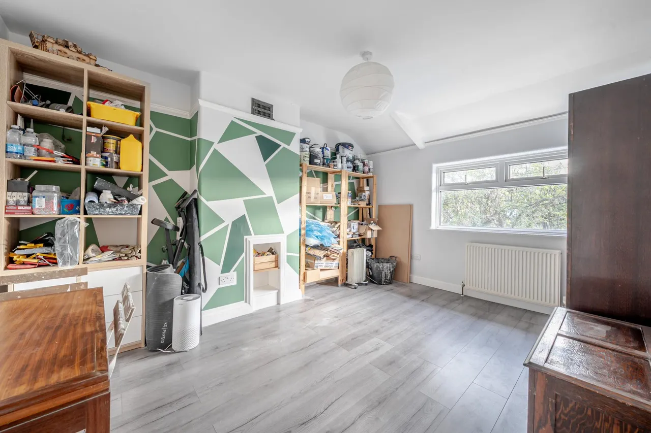 Cragside Crescent, Kirkstall, LS5, photo 5