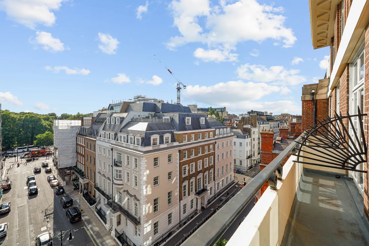 Chesterfield House, South Audley, W1K, photo 20