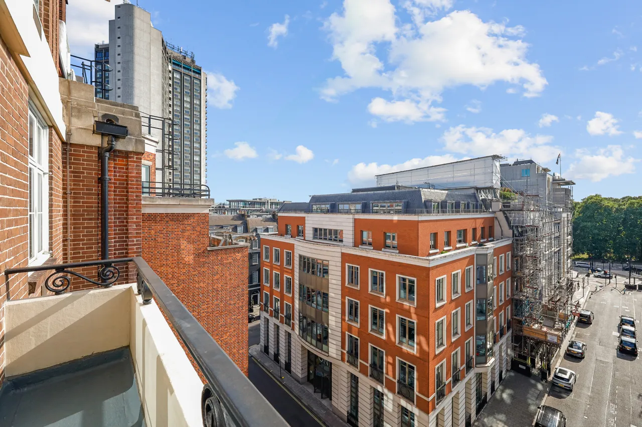 Chesterfield House, South Audley, W1K, photo 21