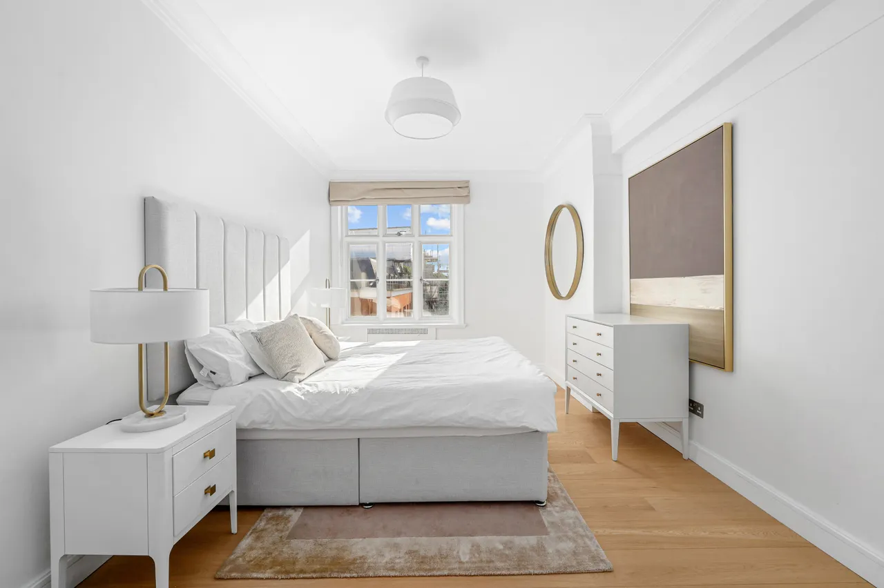 Chesterfield House, South Audley, W1K, photo 18