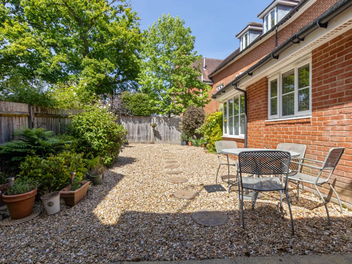 Herne Road, Petersfield, GU31, photo 11