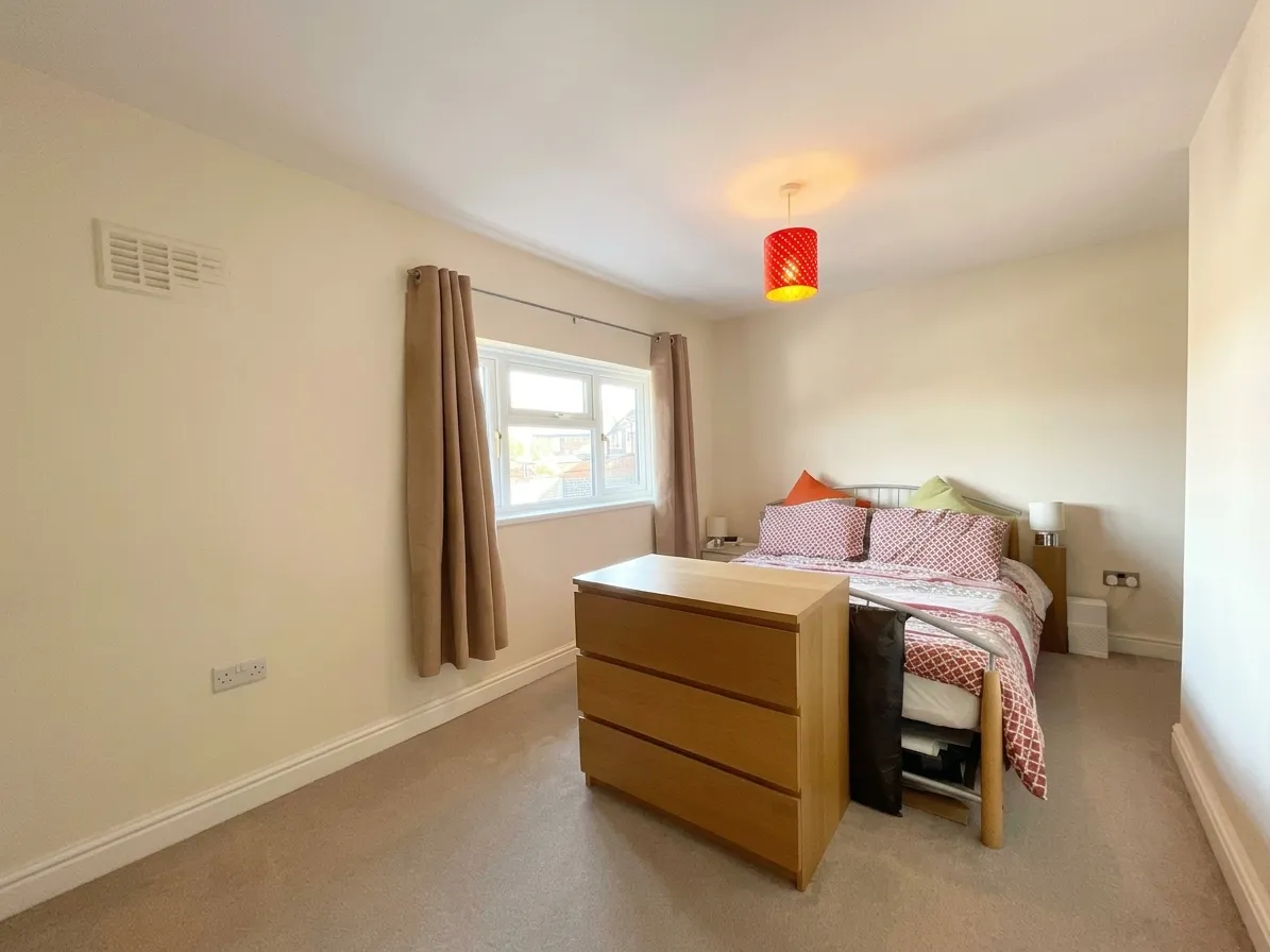 Hall Hill Drive, Stoke-On-Trent, ST2, photo 9