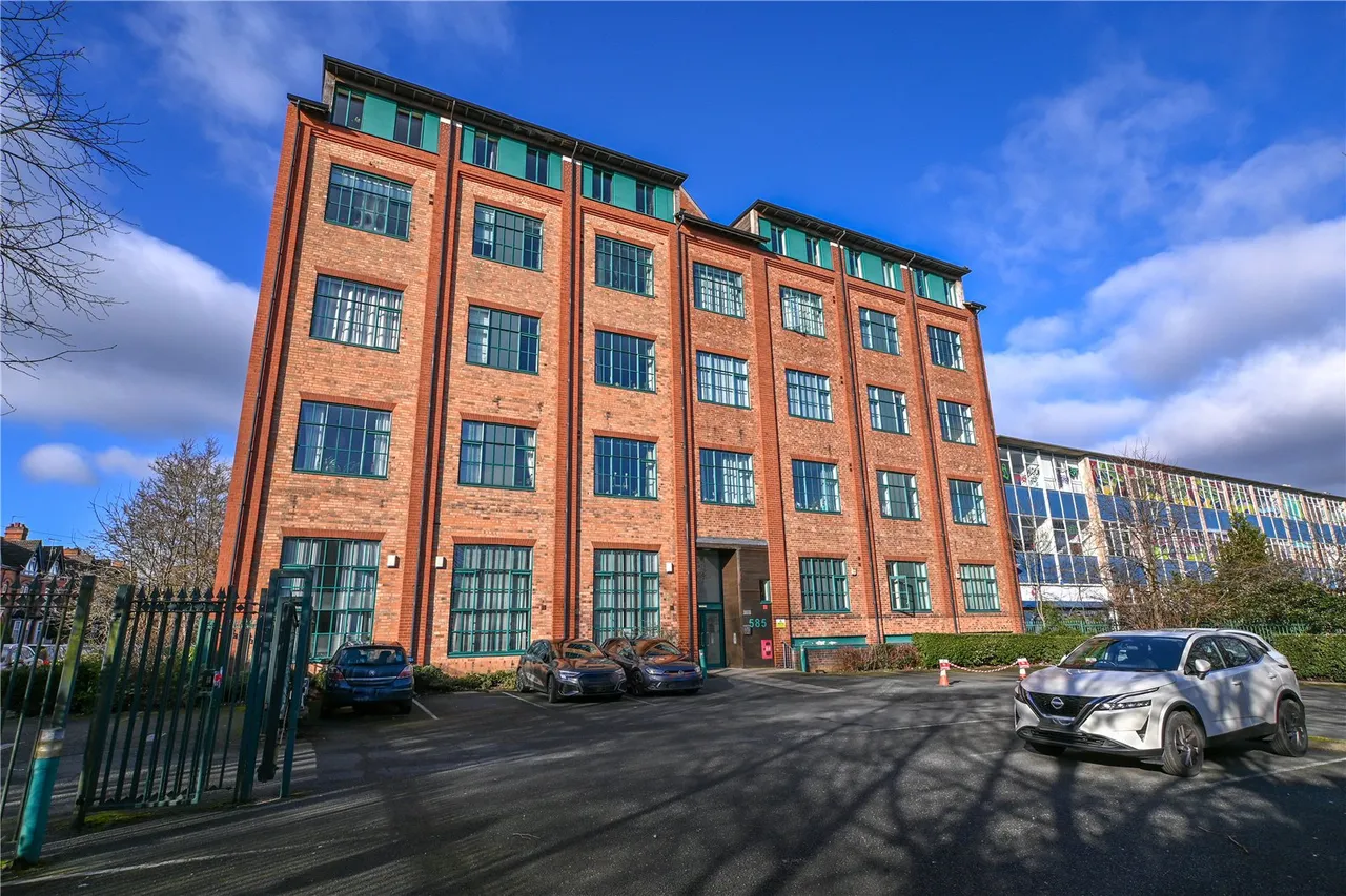 1 bed flat for sale — Moseley Road, Balsall Heath, Birmingham, B12 9BL