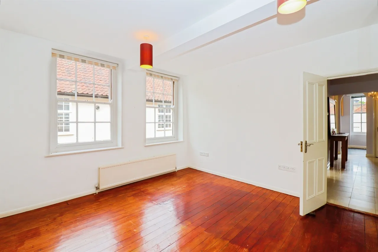 Calvert Street, Norwich, NR3, photo 14