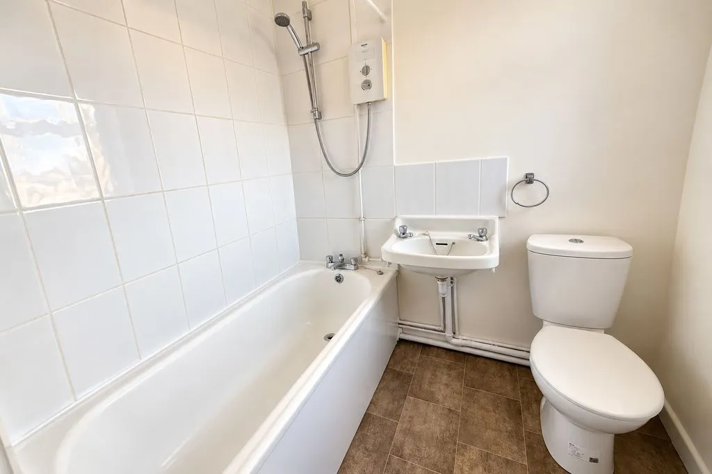 Avenue Road, Grantham, NG31, photo 6
