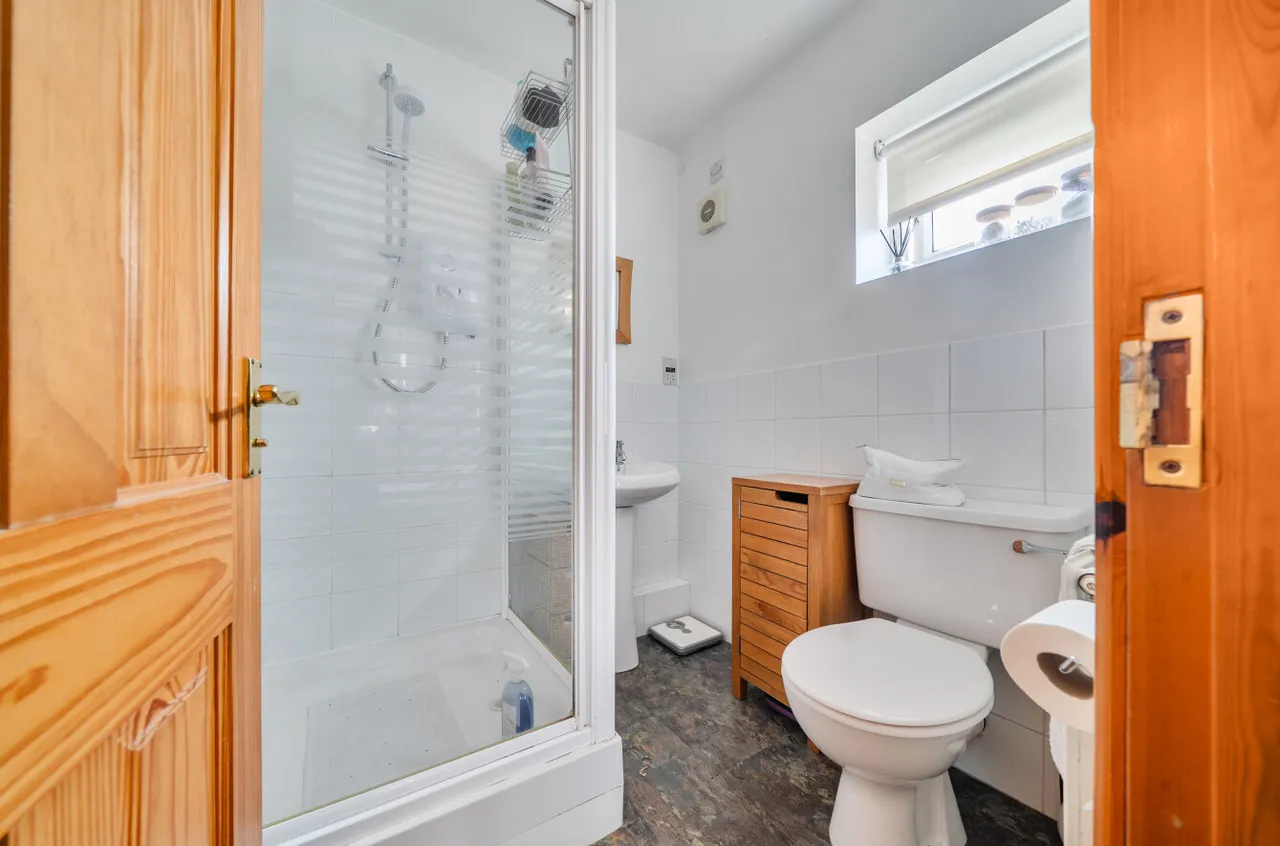 Woodlands Drive, East Ardsley, WF3, photo 12